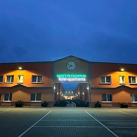 Hotel Winrooms 